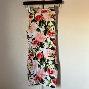 American Apparel Floral Dress 🌸